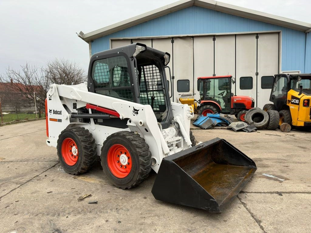 Bobcat S 550 - Kompaktlastare/ Slirstyrda lastare: bild 1 Bobcat S 550 - Kompaktlastare/ Slirstyrda lastare: bild 1