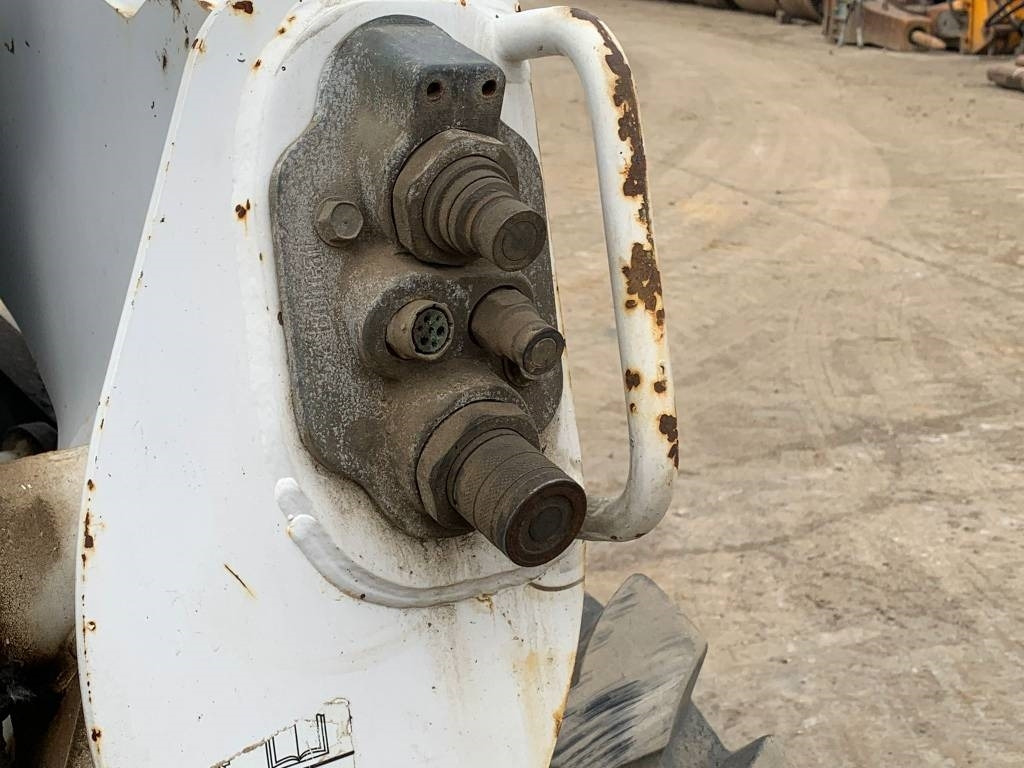 Bobcat S 740 - Kompaktlastare/ Slirstyrda lastare: bild 5 Bobcat S 740 - Kompaktlastare/ Slirstyrda lastare: bild 5