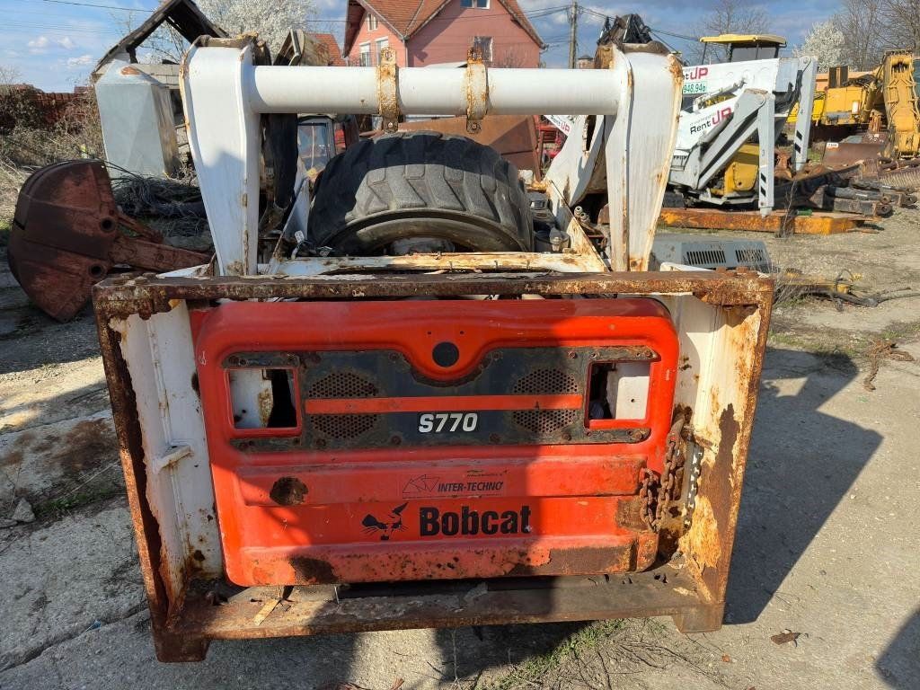 Bobcat S 770 FOR PARTS - Kompaktlastare/ Slirstyrda lastare: bild 2 Bobcat S 770 FOR PARTS - Kompaktlastare/ Slirstyrda lastare: bild 2