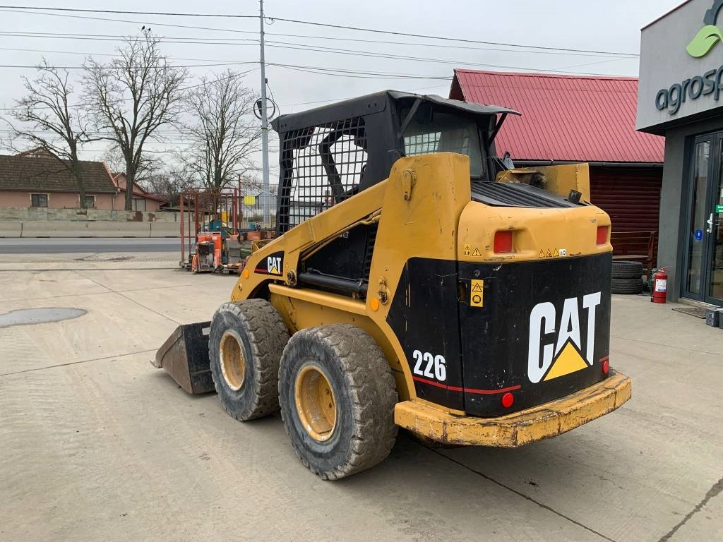 CAT 226 - Kompaktlastare/ Slirstyrda lastare: bild 4 CAT 226 - Kompaktlastare/ Slirstyrda lastare: bild 4