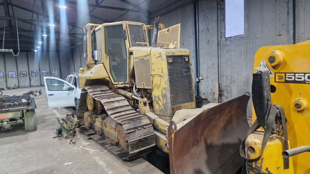 CAT D5 FOR PARTS - Bulldozer: bild 1 CAT D5 FOR PARTS - Bulldozer: bild 1