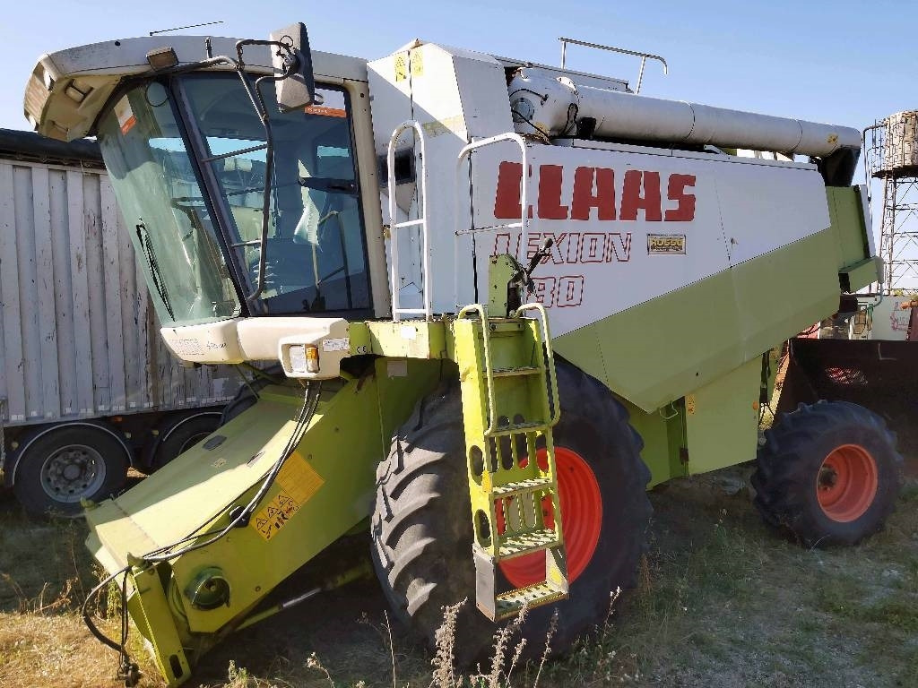 Claas Lexion 480 - Skördetröska: bild 1 Claas Lexion 480 - Skördetröska: bild 1