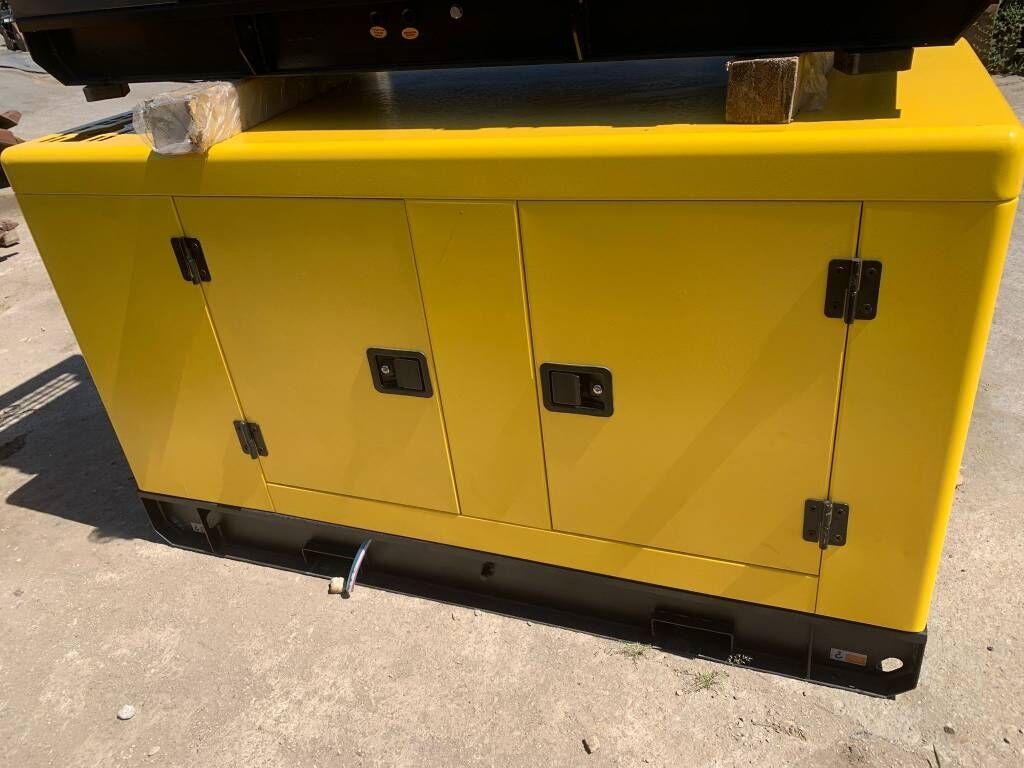 Compal VG-R30 Compal VG-R30 - Elgenerator: bild 2 Compal VG-R30 Compal VG-R30 - Elgenerator: bild 2