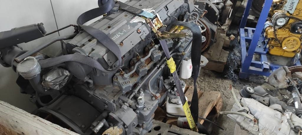 Deutz BF6M1013  - Motor för Byggmaskiner: bild 1 Deutz BF6M1013  - Motor för Byggmaskiner: bild 1