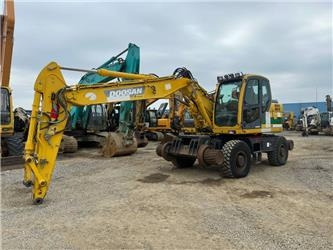 Doosan DX 160 WR - Grävmaskin på däck: bild 1 Doosan DX 160 WR - Grävmaskin på däck: bild 1