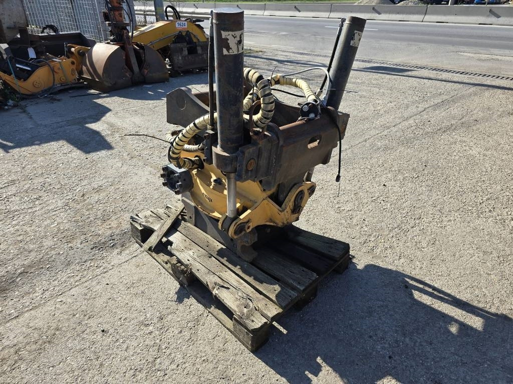 Engcon EC30 Rototilt - Tiltrotator: bild 1 Engcon EC30 Rototilt - Tiltrotator: bild 1