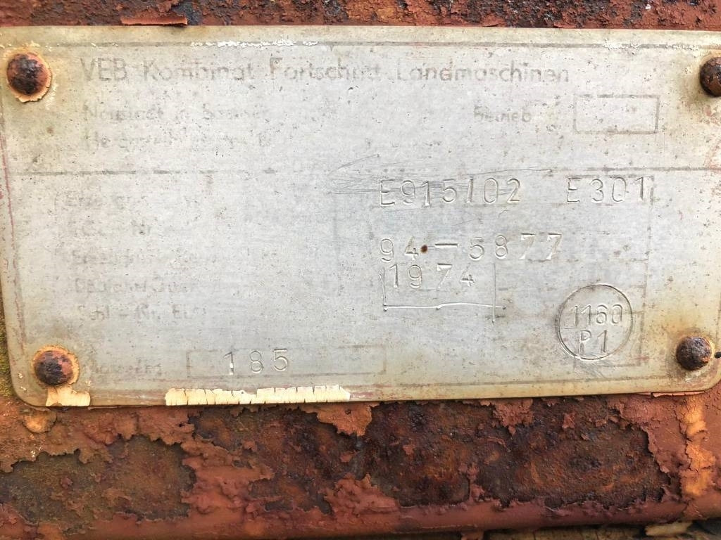 Fortschritt For Parts E 301 - Slagklippare/ Slagslåtter: bild 4 Fortschritt For Parts E 301 - Slagklippare/ Slagslåtter: bild 4