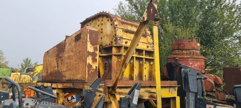 Godwin Godwin - Krossverk: bild 1 Godwin Godwin - Krossverk: bild 1