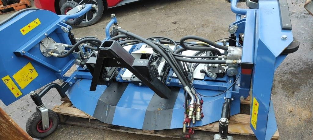 Iseki THM 3000B - Slåttermaskin: bild 3 Iseki THM 3000B - Slåttermaskin: bild 3