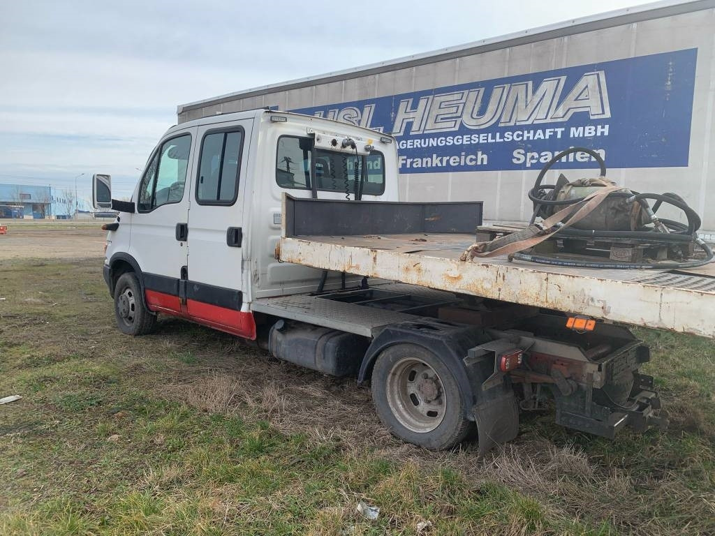 Iveco 40C 15  - BE dragbil, Dubbelhytt transportbil: bild 4 Iveco 40C 15  - BE dragbil, Dubbelhytt transportbil: bild 4