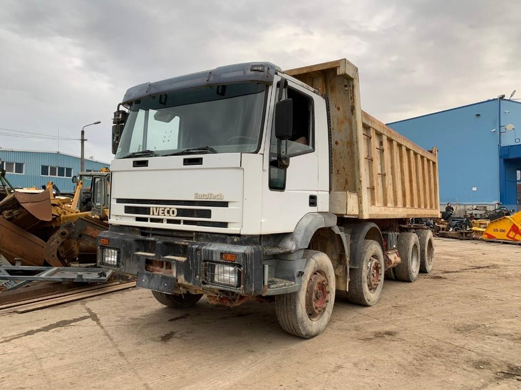 Iveco Eurotech - Tippbil lastbil: bild 1 Iveco Eurotech - Tippbil lastbil: bild 1