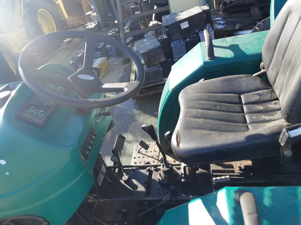 Jinma 254 - Traktor: bild 5 Jinma 254 - Traktor: bild 5