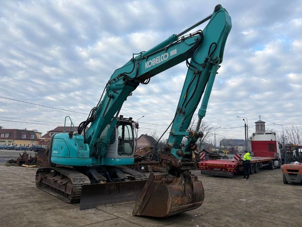 Kobelco SK 235 SR - Bandgrävare: bild 4 Kobelco SK 235 SR - Bandgrävare: bild 4