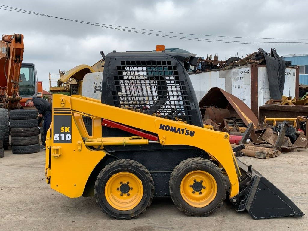 Komatsu SK 510 - Kompaktlastare/ Slirstyrda lastare: bild 5 Komatsu SK 510 - Kompaktlastare/ Slirstyrda lastare: bild 5