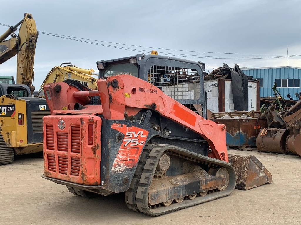 Kubota SVL 75-2 - Kompaktlastare/ Slirstyrda lastare: bild 4 Kubota SVL 75-2 - Kompaktlastare/ Slirstyrda lastare: bild 4