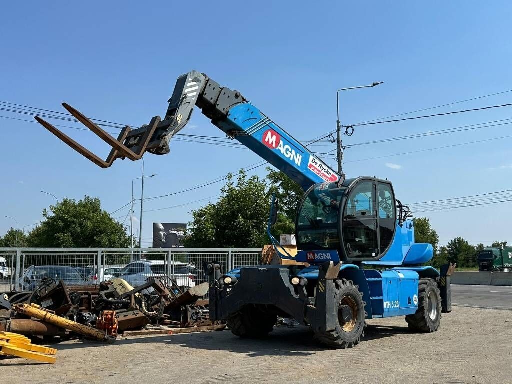 Magni RTH 5,23 Magni RTH 5,23 - Teleskoplastar: bild 1 Magni RTH 5,23 Magni RTH 5,23 - Teleskoplastar: bild 1