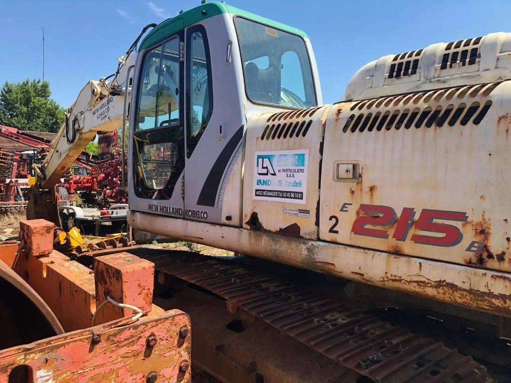 New Holland E 215 B FOR PARTS  - Bandgrävare: bild 3 New Holland E 215 B FOR PARTS  - Bandgrävare: bild 3