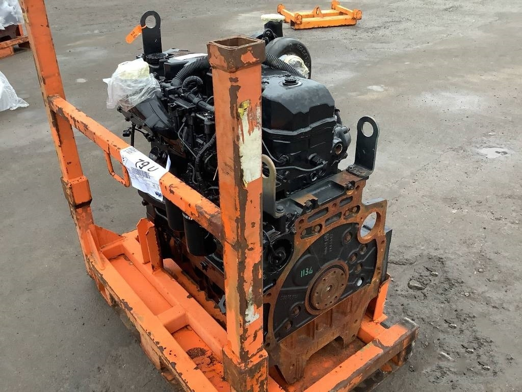 New Holland F4DFE613J*A0002 - Motor för Byggmaskiner: bild 4 New Holland F4DFE613J*A0002 - Motor för Byggmaskiner: bild 4