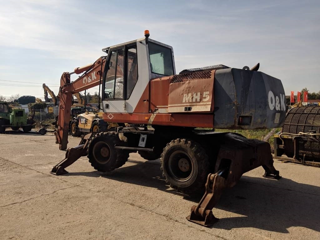 O&K MH 5 - Grävmaskin på däck: bild 4 O&K MH 5 - Grävmaskin på däck: bild 4
