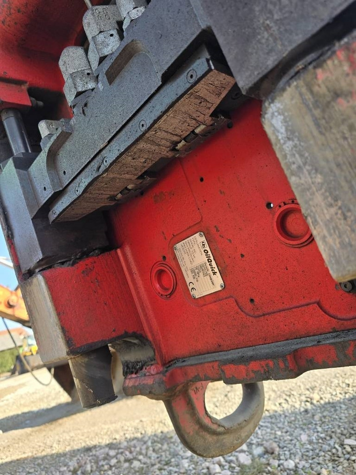 OilQuick OQ70-55 Quick Coupler - Redskapsfäste: bild 2 OilQuick OQ70-55 Quick Coupler - Redskapsfäste: bild 2