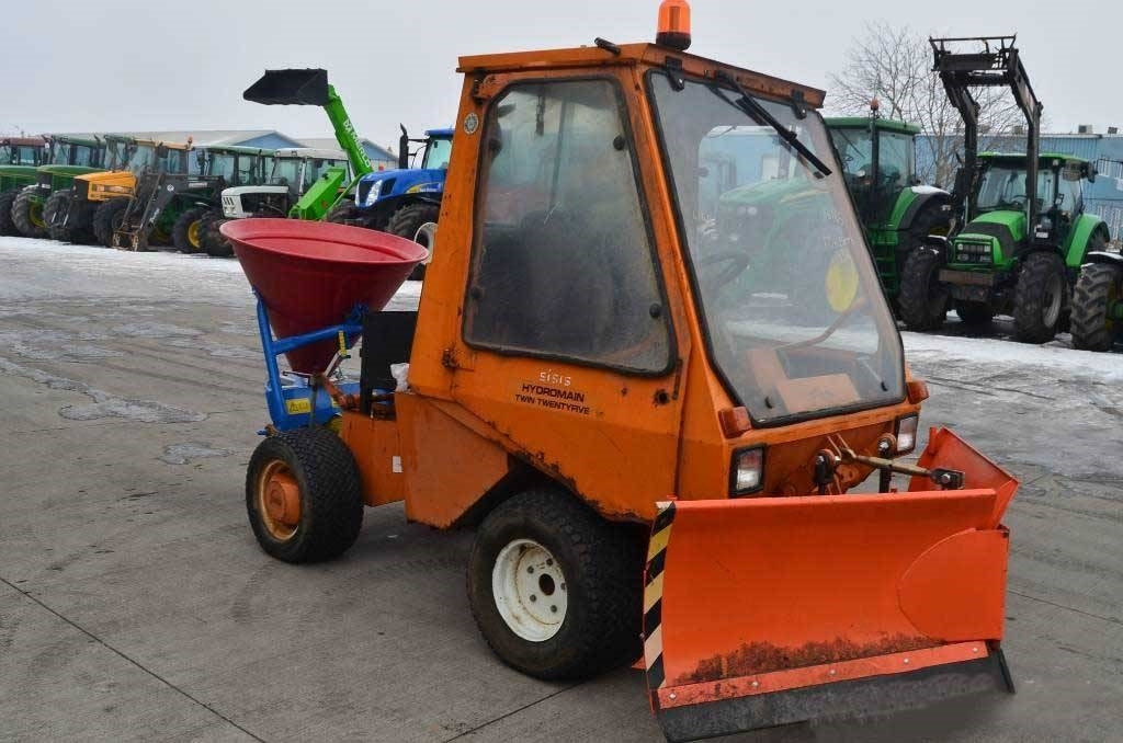 Sisis Sisis  - Plogbil: bild 2 Sisis Sisis  - Plogbil: bild 2