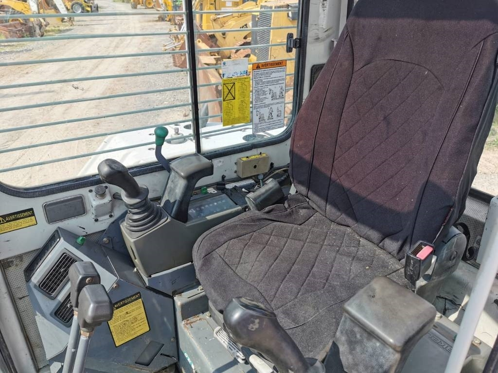 Takeuchi TB80FR - Minigrävmaskin: bild 5 Takeuchi TB80FR - Minigrävmaskin: bild 5