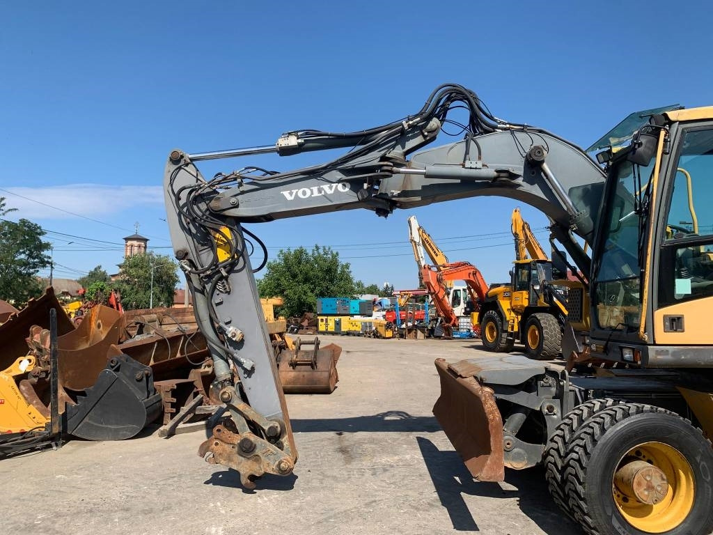 Volvo EW 140 C  - Grävmaskin på däck: bild 4 Volvo EW 140 C  - Grävmaskin på däck: bild 4