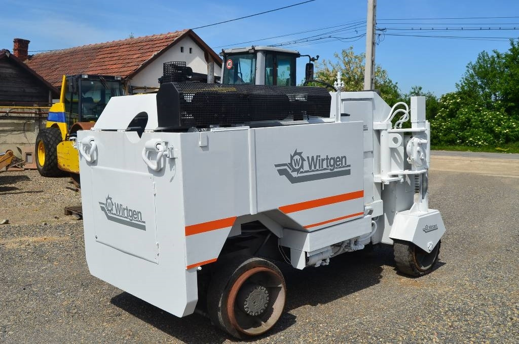 Wirtgen W1000L - Asfaltfräs: bild 2 Wirtgen W1000L - Asfaltfräs: bild 2