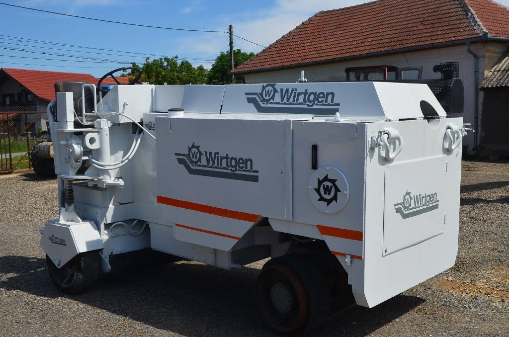Wirtgen W1000L - Asfaltfräs: bild 1 Wirtgen W1000L - Asfaltfräs: bild 1