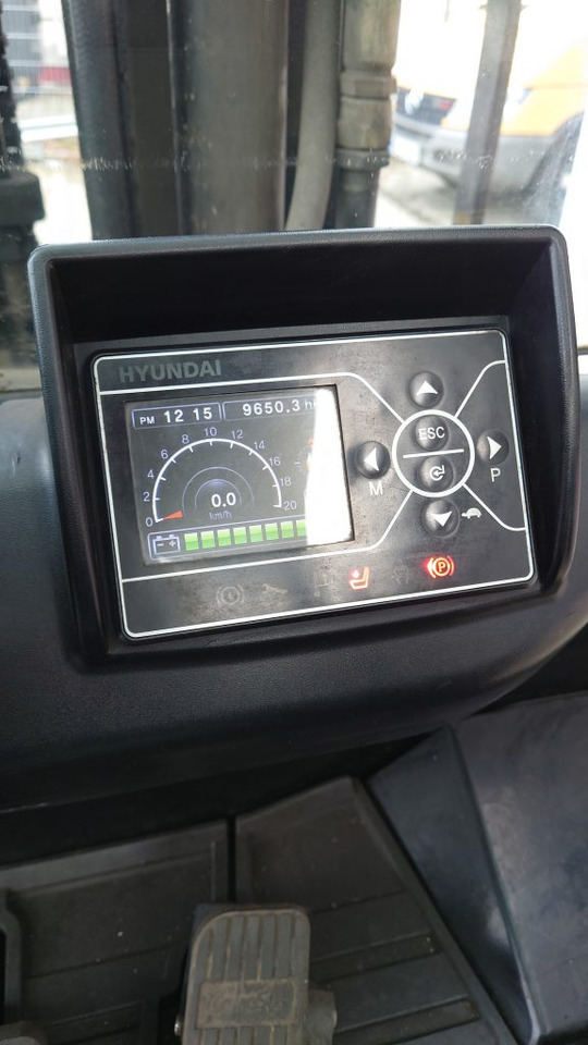 Hyundai 40B-9 - Eltruck: bild 2 Hyundai 40B-9 - Eltruck: bild 2