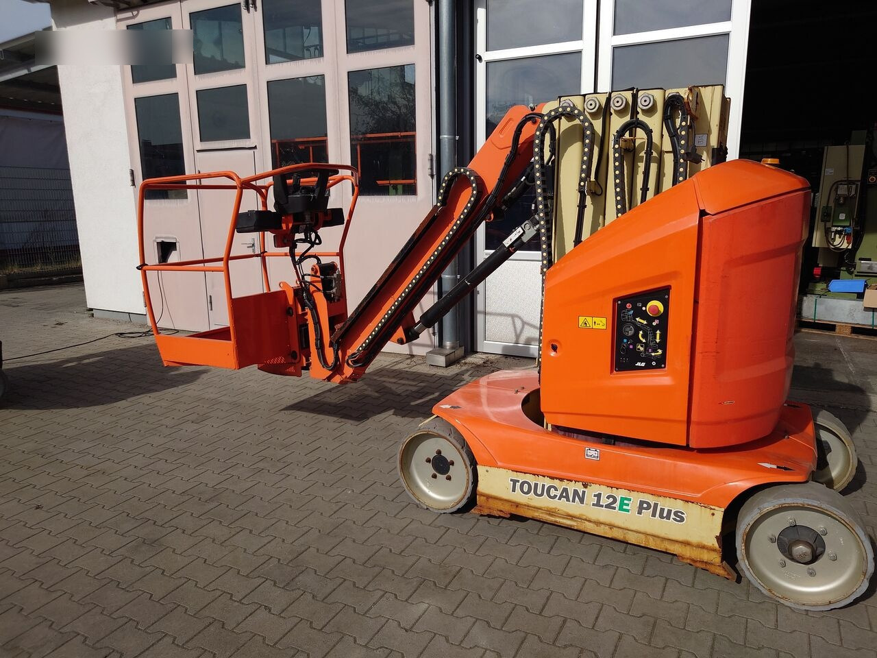 JLG TOUCAN 12E PLUS - Pelarlift: bild 4 JLG TOUCAN 12E PLUS - Pelarlift: bild 4