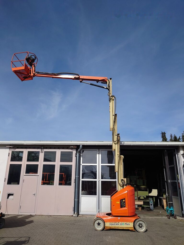 JLG TOUCAN 12E PLUS - Pelarlift: bild 2 JLG TOUCAN 12E PLUS - Pelarlift: bild 2