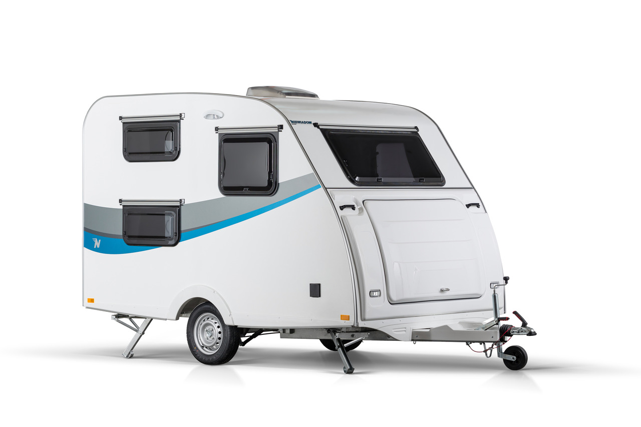 Niewiadów NEW SPORT 4 kemping 4 osoby camping for 4 people 750kg - Husvagn: bild 1 Niewiadów NEW SPORT 4 kemping 4 osoby camping for 4 people 750kg - Husvagn: bild 1