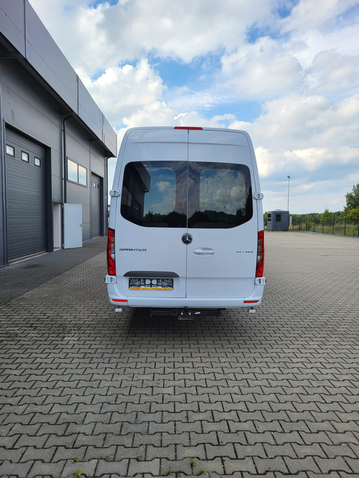 Mercedes-Benz Sprinter 517 CDI LONG 24 places + 4 standing - Förortsbuss: bild 5 Mercedes-Benz Sprinter 517 CDI LONG 24 places + 4 standing - Förortsbuss: bild 5