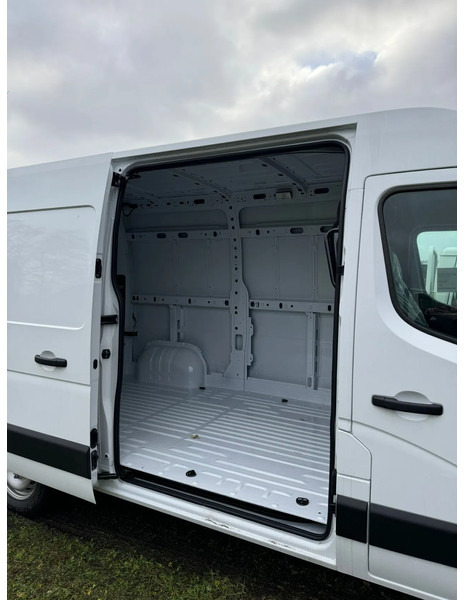 Renault Master L2H2 2.3D 140 HP - Euro 5 - NEW - 25 UNITS DIRECTLY AVAILABLE!!! - Skåpbil: bild 3 Renault Master L2H2 2.3D 140 HP - Euro 5 - NEW - 25 UNITS DIRECTLY AVAILABLE!!! - Skåpbil: bild 3