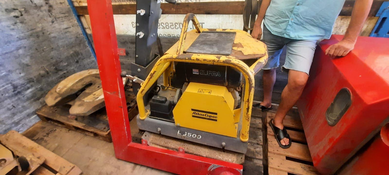 Atlas-Copco Rüttelplatte LJ500 - Vibroplatta: bild 1 Atlas-Copco Rüttelplatte LJ500 - Vibroplatta: bild 1