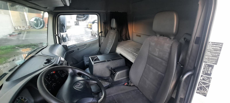 Mercedes-Benz 1824 LS G.Haus/Hochdach Klima - Dragbil: bild 4 Mercedes-Benz 1824 LS G.Haus/Hochdach Klima - Dragbil: bild 4