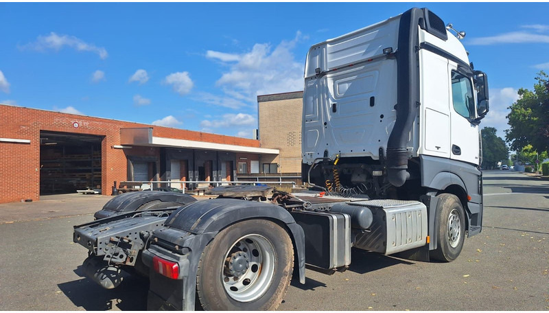 Mercedes-Benz 1851Actros 4 2-Achser SZM - Dragbil: bild 4 Mercedes-Benz 1851Actros 4 2-Achser SZM - Dragbil: bild 4