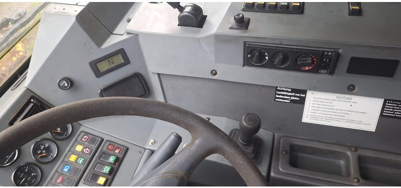 Grove GMK3055 6x6 55To.43Meter - Allterrängkran: bild 4 Grove GMK3055 6x6 55To.43Meter - Allterrängkran: bild 4