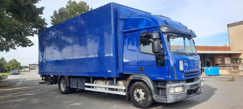 Iveco ML150E28 Koffer - Lastbil med skåp: bild 2 Iveco ML150E28 Koffer - Lastbil med skåp: bild 2