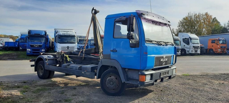 MAN L2000 Abrollkipper - Lastväxlare lastbil: bild 4 MAN L2000 Abrollkipper - Lastväxlare lastbil: bild 4