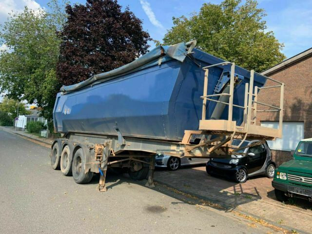 Meiller Kippmulde 24 Kubik - Tippbil semitrailer: bild 2 Meiller Kippmulde 24 Kubik - Tippbil semitrailer: bild 2