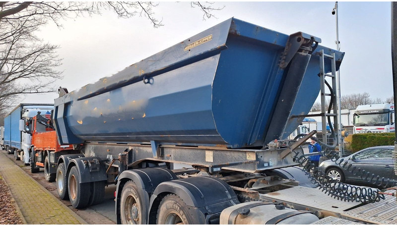 Meiller TR 2 Kippmulde 24 Kubik Stahl Zwillingsbereiffu - Tippbil semitrailer: bild 2 Meiller TR 2 Kippmulde 24 Kubik Stahl Zwillingsbereiffu - Tippbil semitrailer: bild 2