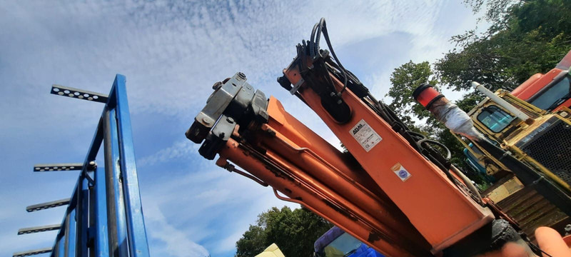 Flakbil, Kranbil Mercedes-Benz 1828 Pritsche+Glastransport: bild 10