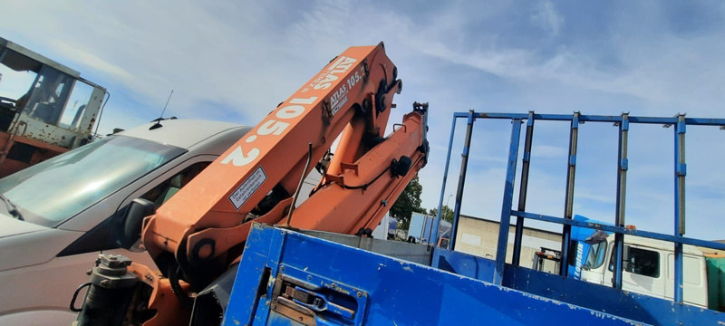 Flakbil, Kranbil Mercedes-Benz 1828 Pritsche+Glastransport: bild 6