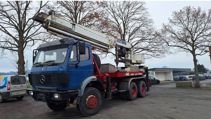 Mercedes-Benz 2629 AK Motorwagen mit Kran Dachdeckerkran6x6 - Kranbil: bild 2 Mercedes-Benz 2629 AK Motorwagen mit Kran Dachdeckerkran6x6 - Kranbil: bild 2