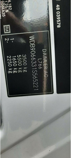 Mercedes-Benz 300-serie 313 Kstenwagen - Skåpbil: bild 5 Mercedes-Benz 300-serie 313 Kstenwagen - Skåpbil: bild 5