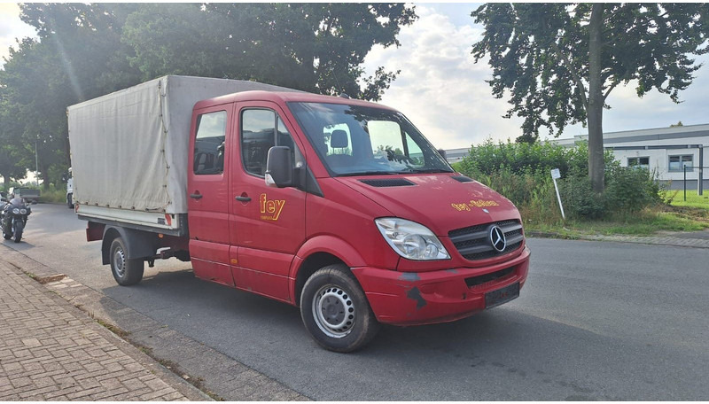 Mercedes-Benz 319 Doka - Transportbil med kapell, Dubbelhytt transportbil: bild 3 Mercedes-Benz 319 Doka - Transportbil med kapell, Dubbelhytt transportbil: bild 3