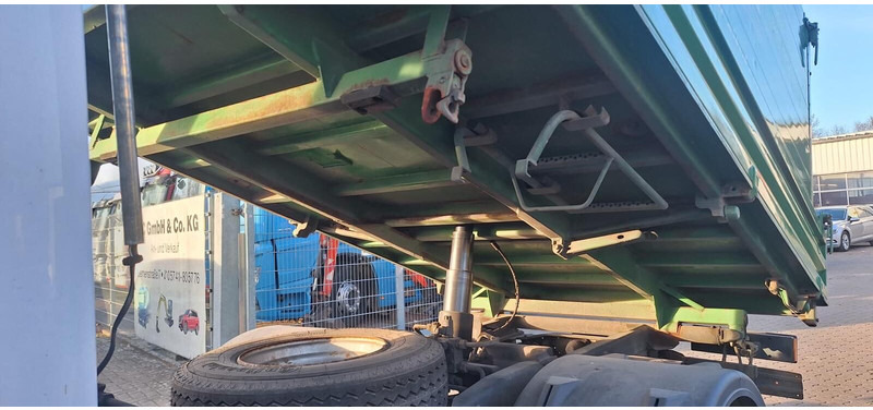 Mercedes-Benz 814 Vario - Tippbil lastbil: bild 4 Mercedes-Benz 814 Vario - Tippbil lastbil: bild 4