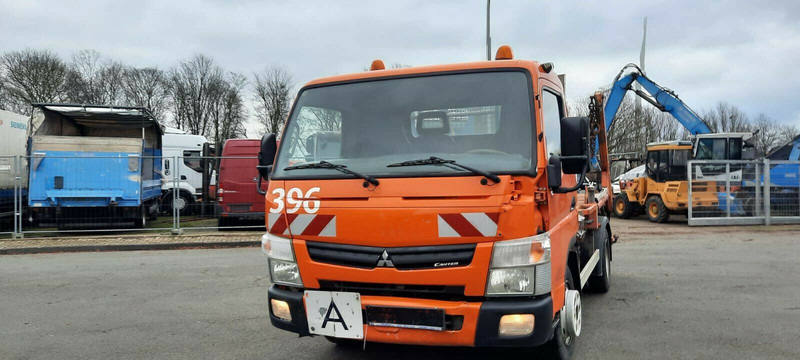 Mitsubishi Canter Absetzer Klima AHK Diff/Sperre - Liftdumper lastbil: bild 4 Mitsubishi Canter Absetzer Klima AHK Diff/Sperre - Liftdumper lastbil: bild 4